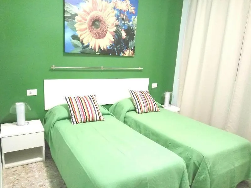 לינה וארוחת בוקר קטאניה Michelangelo Rooms
