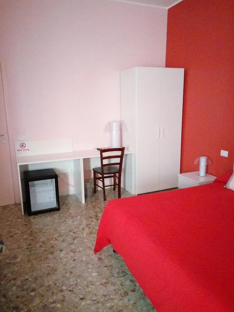 Michelangelo Rooms Катания Италия